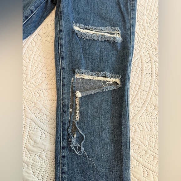 PacSun Mom Jeans - Picture 3 of 5